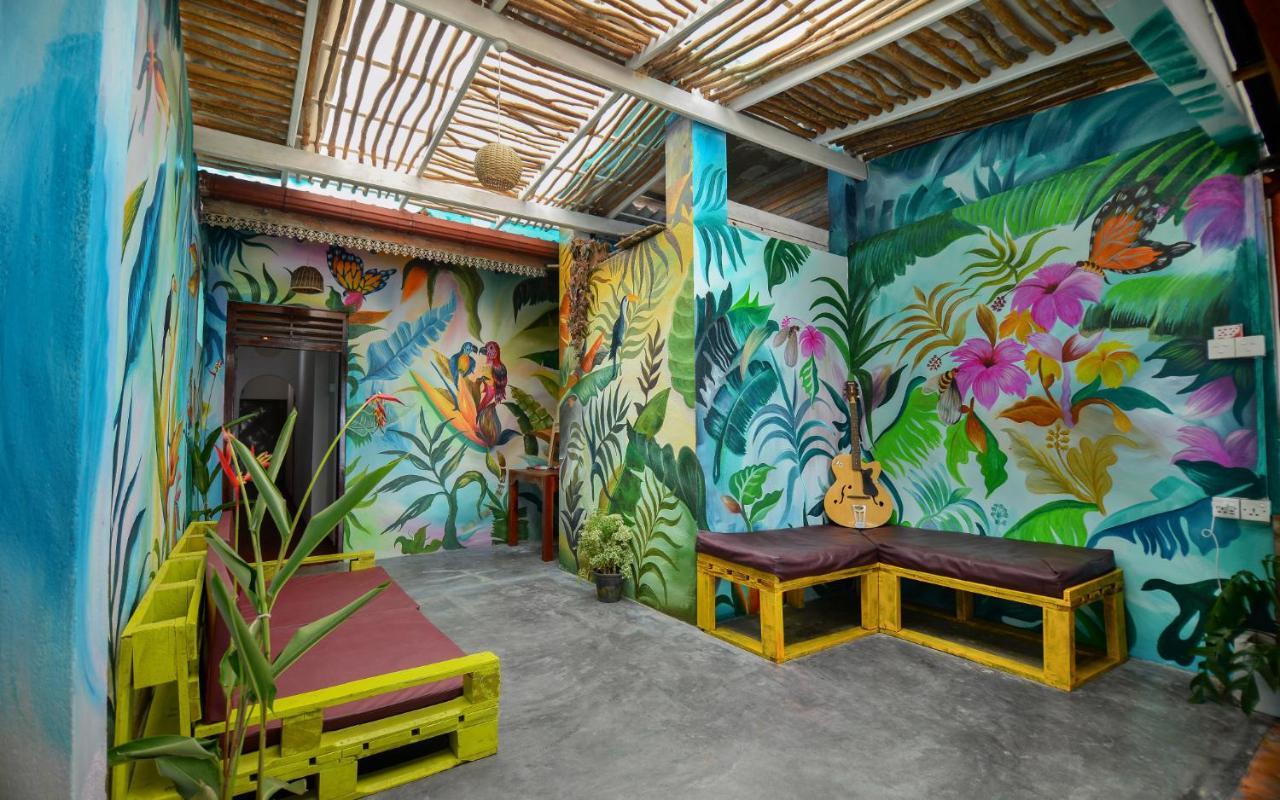 Hotel Palm Leaf Surf Cafe Galle Exterior foto