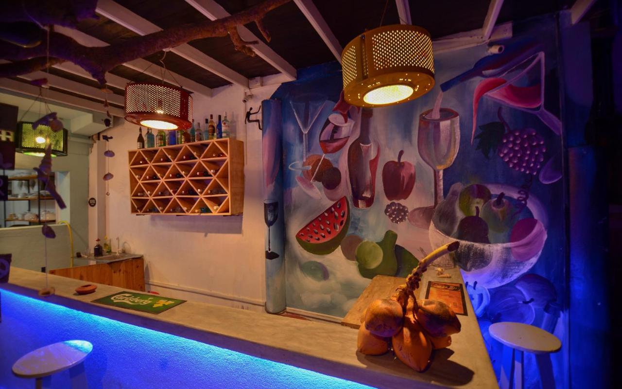 Hotel Palm Leaf Surf Cafe Galle Exterior foto